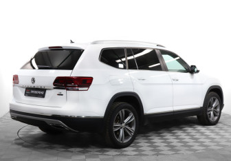 Подержанный автомобиль Volkswagen Teramont 2019 года (5 фото)