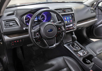 Подержанный автомобиль Subaru Outback Wagon 2018 года (16 фото)