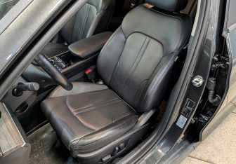 Подержанный автомобиль Kia K5 2020 года (25 фото)