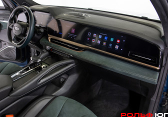 Подержанный автомобиль Geely Monjaro 2023 года (7 фото)