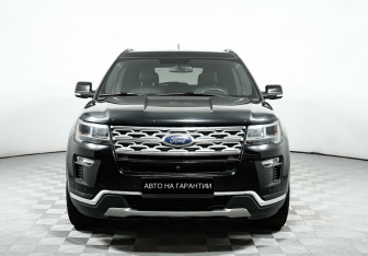 Подержанный автомобиль Ford Explorer 2018 года (2 фото)