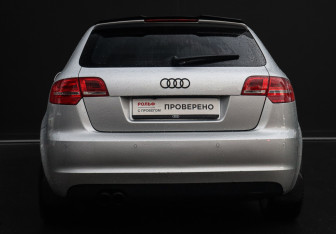Подержанный автомобиль Audi A3 Hatchback 2008 года (6 фото)