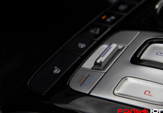 Подержанный автомобиль Hyundai Tucson 2022 года (17 фото)