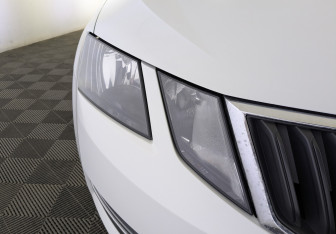 Подержанный автомобиль Skoda Octavia Liftback 2018 года (11 фото)