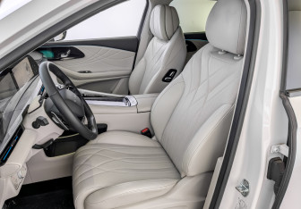 Подержанный автомобиль Exeed RX 2024 года (21 фото)