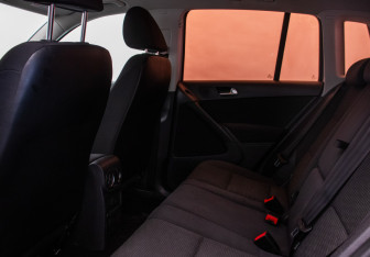 Подержанный автомобиль Volkswagen Tiguan 2012 года (11 фото)