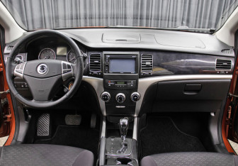 Подержанный автомобиль SsangYong Actyon 2013 года (14 фото)