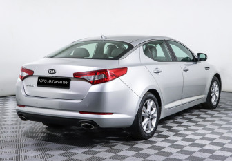 Подержанный автомобиль Kia Optima Sedan 2012 года (3 фото)