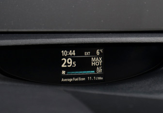 Подержанный автомобиль Toyota Venza 2014 года (17 фото)