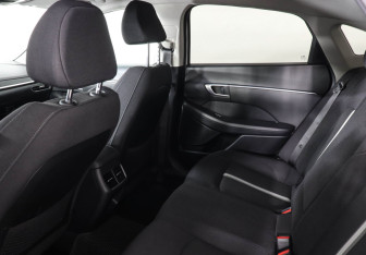 Подержанный автомобиль Hyundai Sonata 2021 года (12 фото)