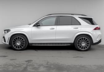 Подержанный автомобиль Mercedes-Benz GLE 2021 года (8 фото)