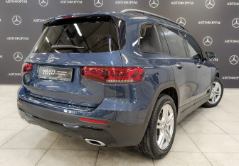 Подержанный автомобиль Mercedes-Benz GLB 2021 года (5 фото)