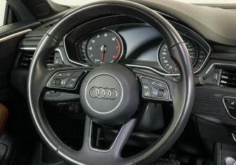 Подержанный автомобиль Audi A5 Coupe 2017 года (14 фото)