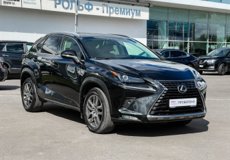 Подержанный автомобиль Lexus NX 2018 года (3 фото)