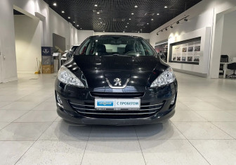 Подержанный автомобиль Peugeot 408 2013 года (2 фото)