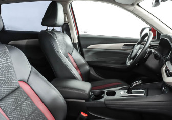 Подержанный автомобиль Haval F7 2022 года (7 фото)