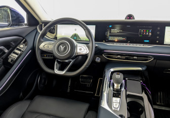 Подержанный автомобиль Voyah Free 2023 года (22 фото)