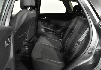 Подержанный автомобиль Renault Kaptur 2020 года (14 фото)