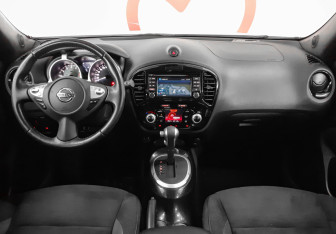 Подержанный автомобиль Nissan Juke 2018 года (8 фото)