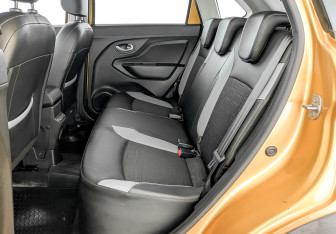 Подержанный автомобиль LADA (ВАЗ) XRAY 2021 года (12 фото)