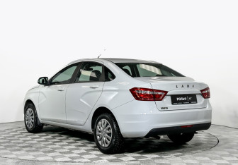 Подержанный автомобиль LADA (ВАЗ) Vesta Sedan 2021 года (7 фото)