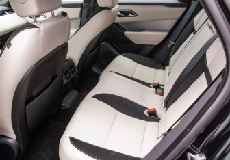 Подержанный автомобиль Land Rover Range Rover Velar 2019 года (11 фото)