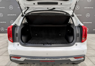 Подержанный автомобиль Haval Jolion 2022 года (10 фото)