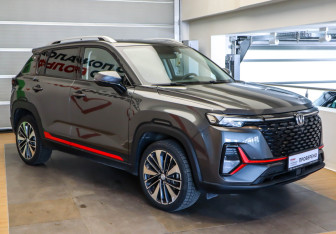 Подержанный автомобиль Changan CS35PLUS 2023 года (3 фото)