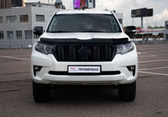 Подержанный автомобиль Toyota Land Cruiser Prado 2021 года (2 фото)