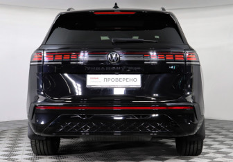 Подержанный автомобиль Volkswagen Teramont 2025 года (6 фото)