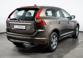 Подержанный автомобиль Volvo XC60 2014 года (5 фото)