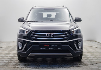 Подержанный автомобиль Hyundai Creta 2019 года (9 фото)