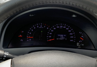 Подержанный автомобиль Toyota Camry Sedan 2011 года (22 фото)