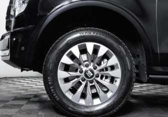 Подержанный автомобиль Tank 500 2025 года (31 фото)