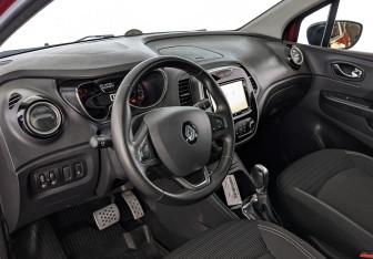 Подержанный автомобиль Renault Kaptur 2020 года (15 фото)