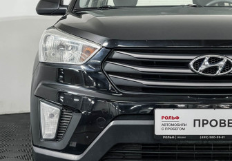 Подержанный автомобиль Hyundai Creta 2018 года (14 фото)