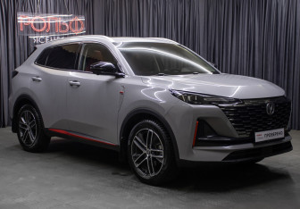 Подержанный автомобиль Changan CS55PLUS 2023 года (3 фото)