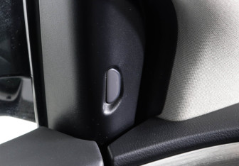 Подержанный автомобиль Nissan Murano Suv 2018 года (14 фото)