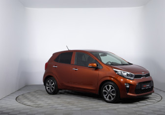Подержанный автомобиль Kia Picanto 2017 года (3 фото)