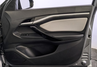 Подержанный автомобиль LADA (ВАЗ) Vesta Sedan 2020 года (25 фото)