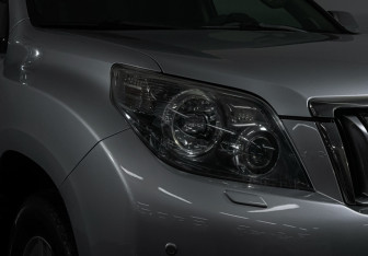Подержанный автомобиль Toyota Land Cruiser Prado 2012 года (22 фото)