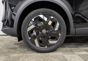 Новый Omoda C7 2026 (7 фото)