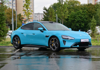 Подержанный автомобиль Xiaomi SU7 2024 года (3 фото)