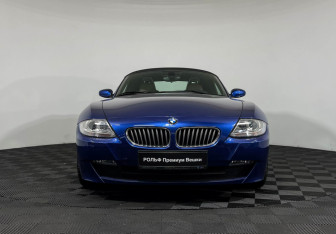Подержанный автомобиль BMW Z4 Roadster 2008 года (3 фото)