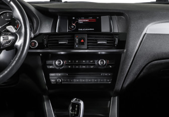 Подержанный автомобиль BMW X4 2018 года (14 фото)