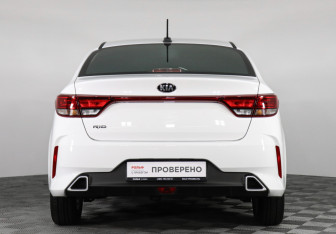 Подержанный автомобиль Kia Rio Sedan 2021 года (6 фото)