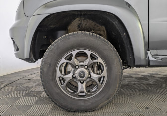 Подержанный автомобиль УАЗ Patriot 2024 года (17 фото)