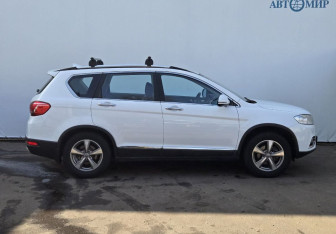 Подержанный автомобиль Haval H6 2015 года (4 фото)