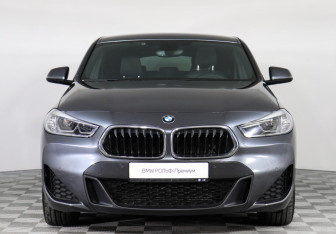 Подержанный автомобиль BMW X2 2021 года (3 фото)