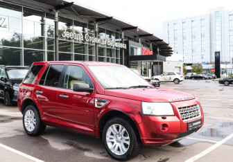 Подержанный автомобиль Land Rover Freelander 2008 года (3 фото)